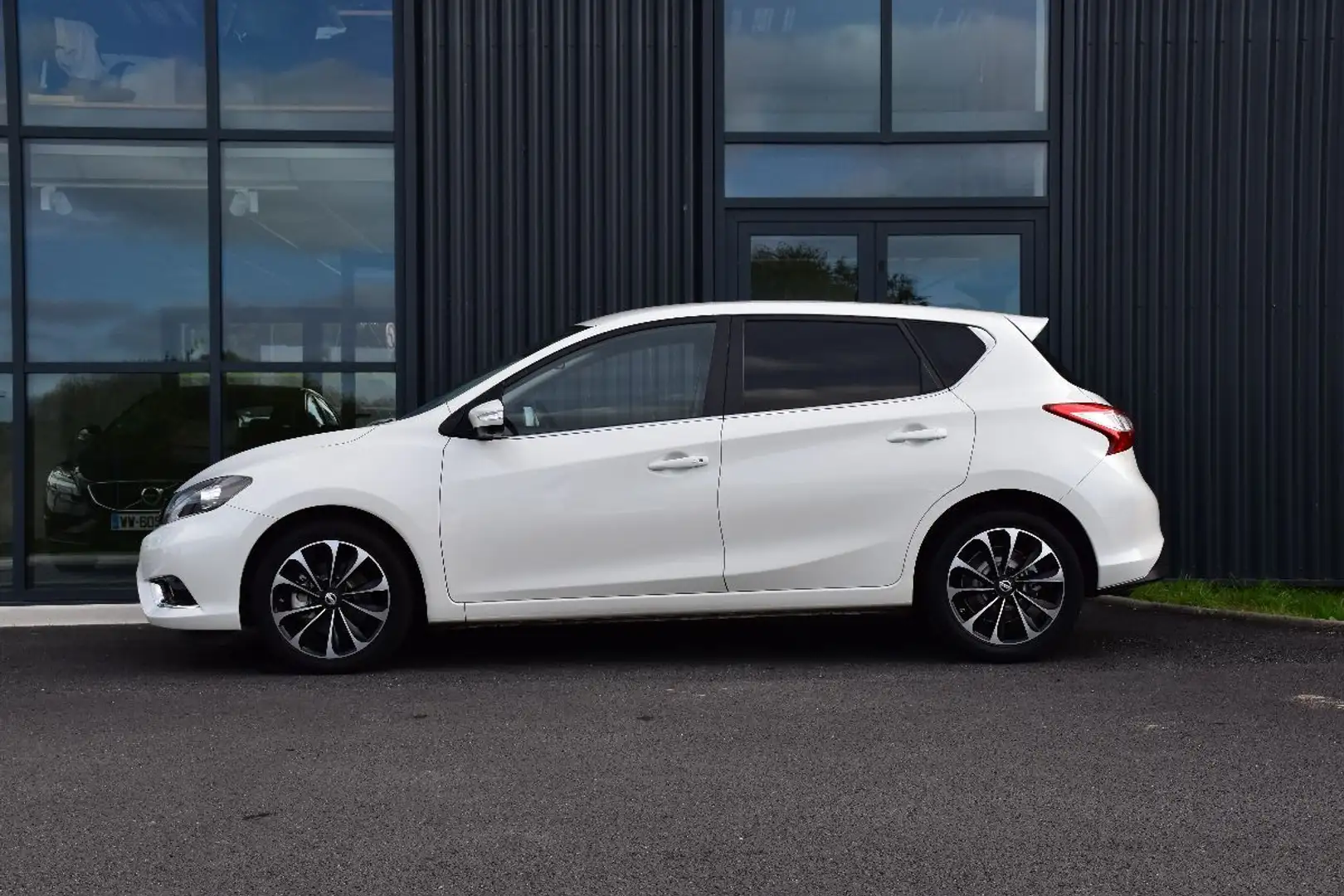 Nissan Pulsar 1.6 DIG-T 190 GT Blanc - 2