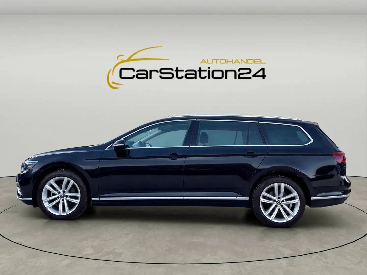 Volkswagen Passat Variant Elegance 4Motion *1BESITZ*MATRIX*ALCANTARA*VIRTUALCOCKPIT*ABSTANDSTEMP*TRAVELASSISTENT*AMBIENTE*KESSY*SPUR*HECKCAM* Schwarz - 2