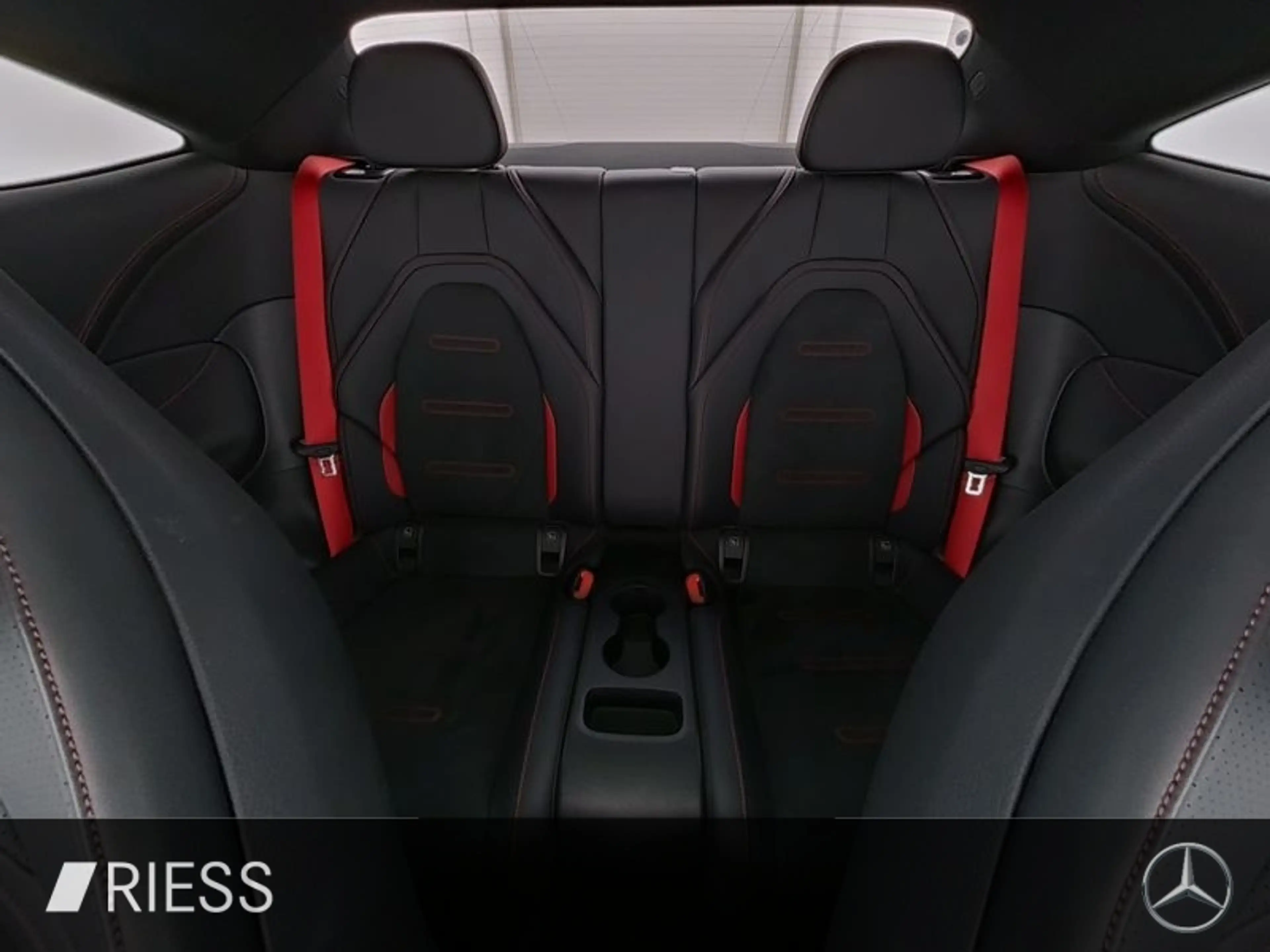 Mercedes-Benz CLE 53 AMG 4M Night Distr Perf Sound Pano Burmes 20" — photo 8