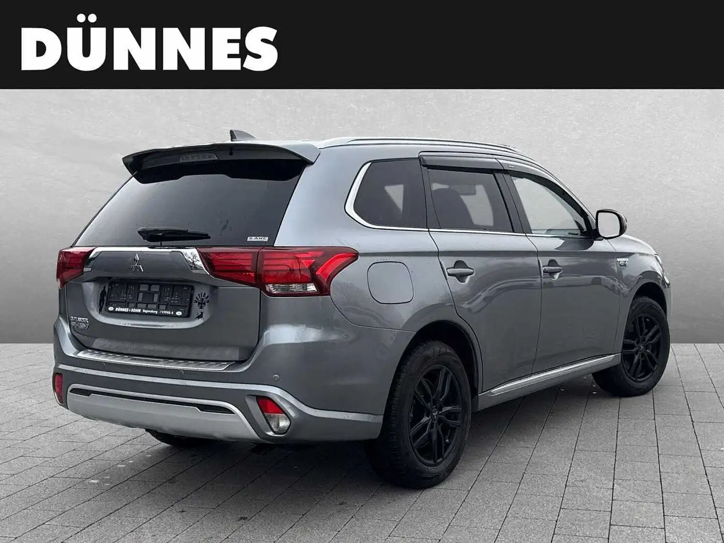 Mitsubishi Outlander PHEV 2.4 4WD Spirit Gris - 2