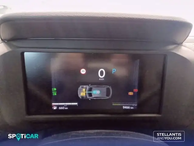 Citroen C4 view 14