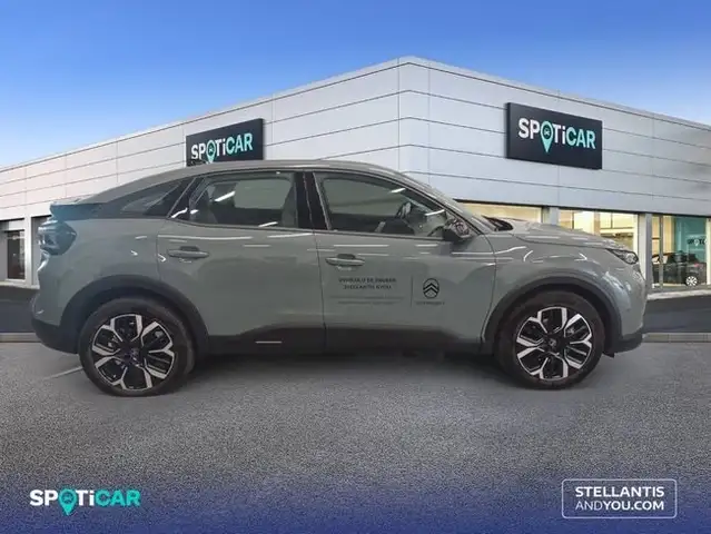 Citroen C4 view 4