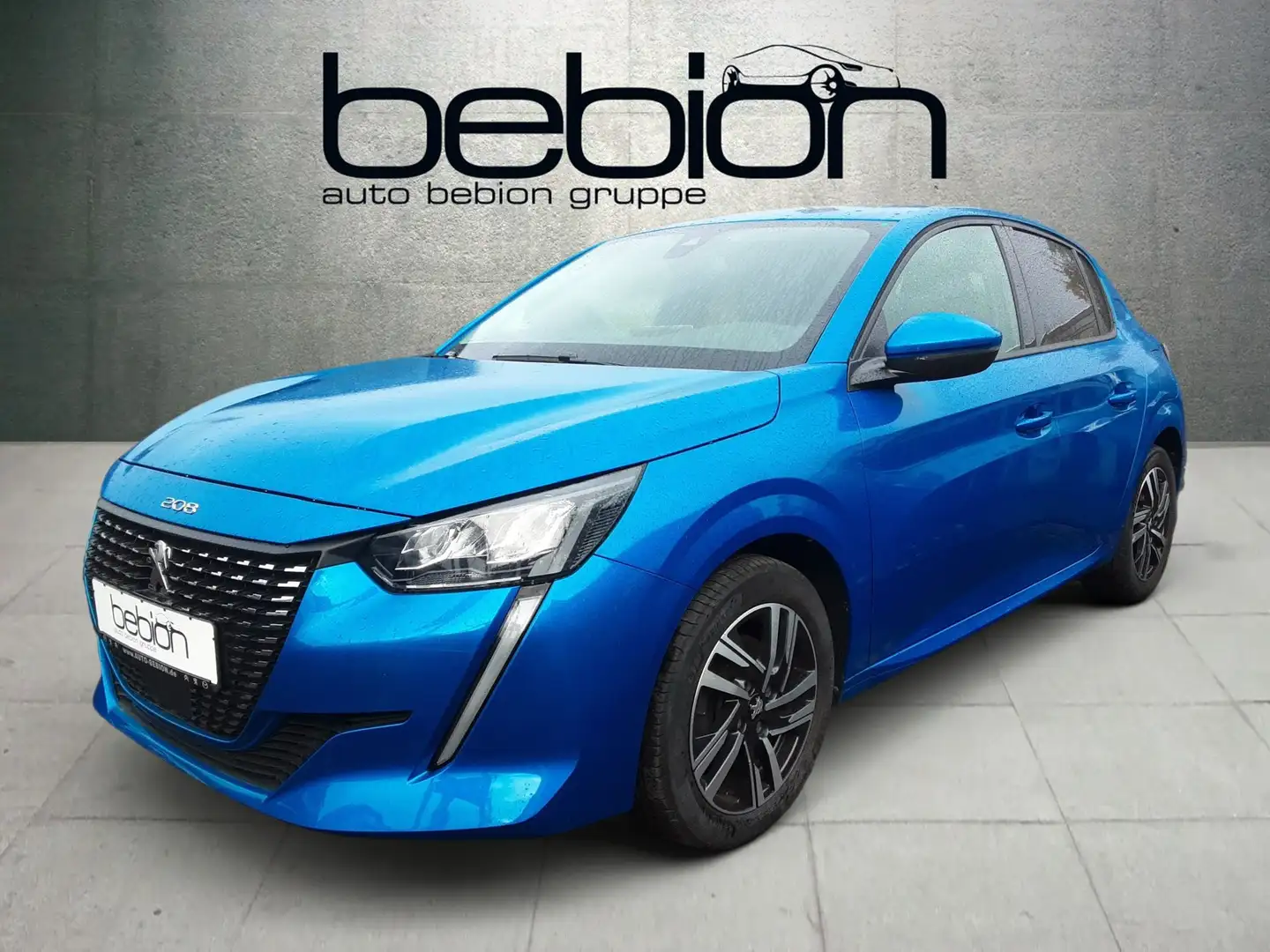 Peugeot 208 1.2 PureTech 100 Allure Pack Navi PDC LED Blau - 2