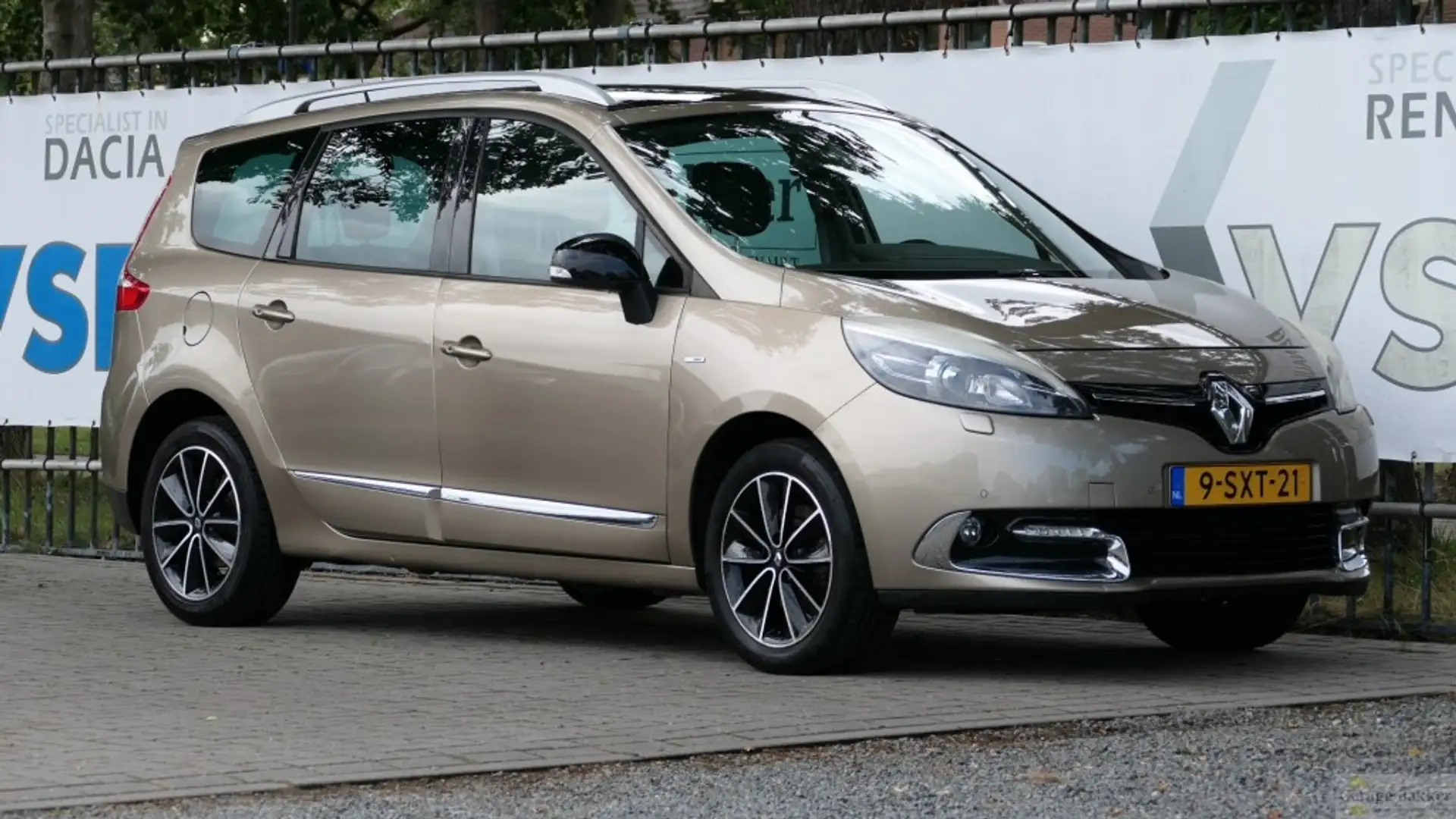 Renault Grand Scenic TCe 115 Bose 5pers. Beige - 1