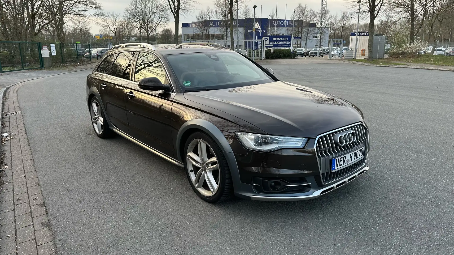 Audi A6 allroad quattro 3.0 TDI S tronic DPF Brun - 2