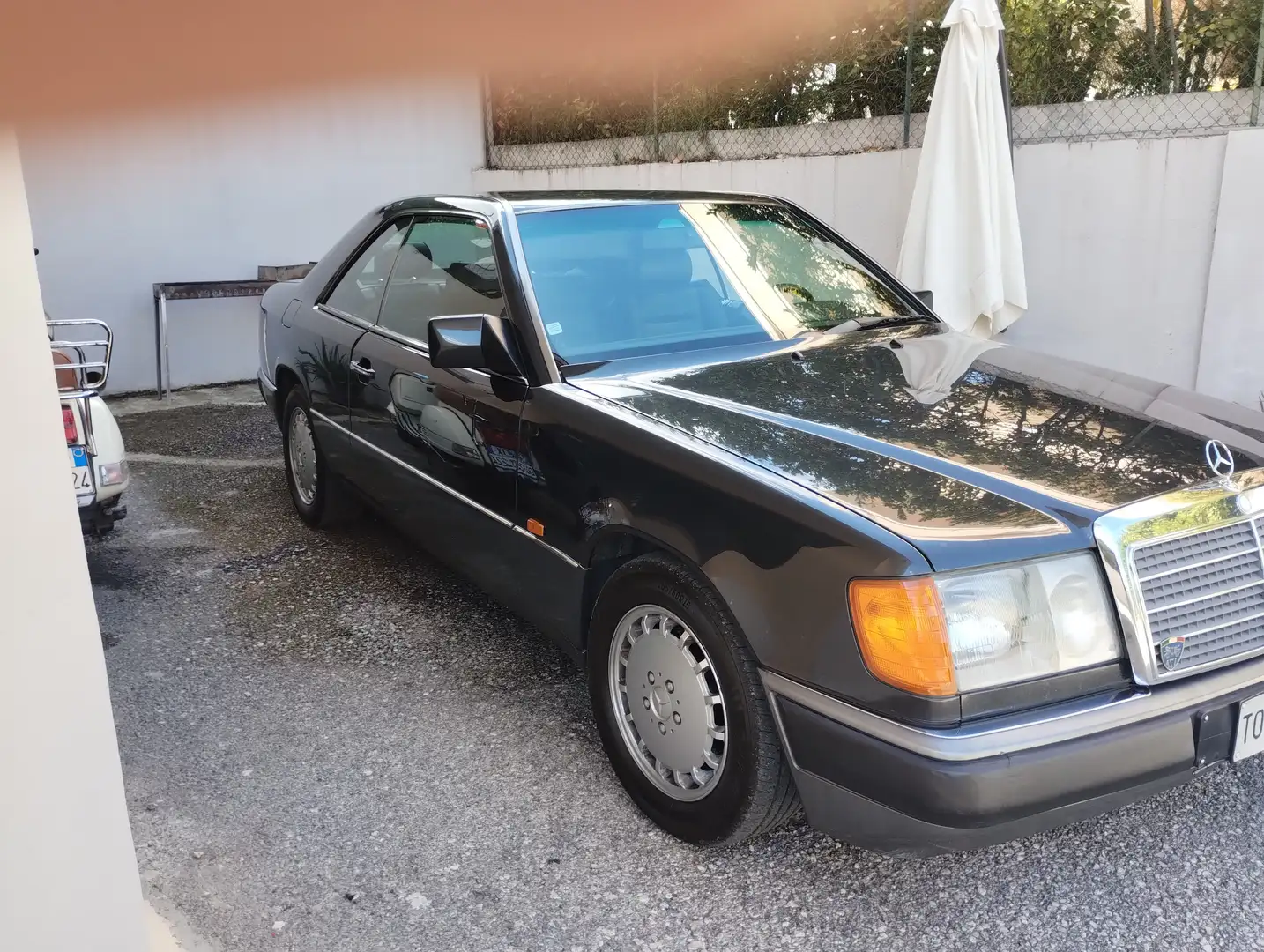 Mercedes-Benz CE 200 W124 Siyah - 2