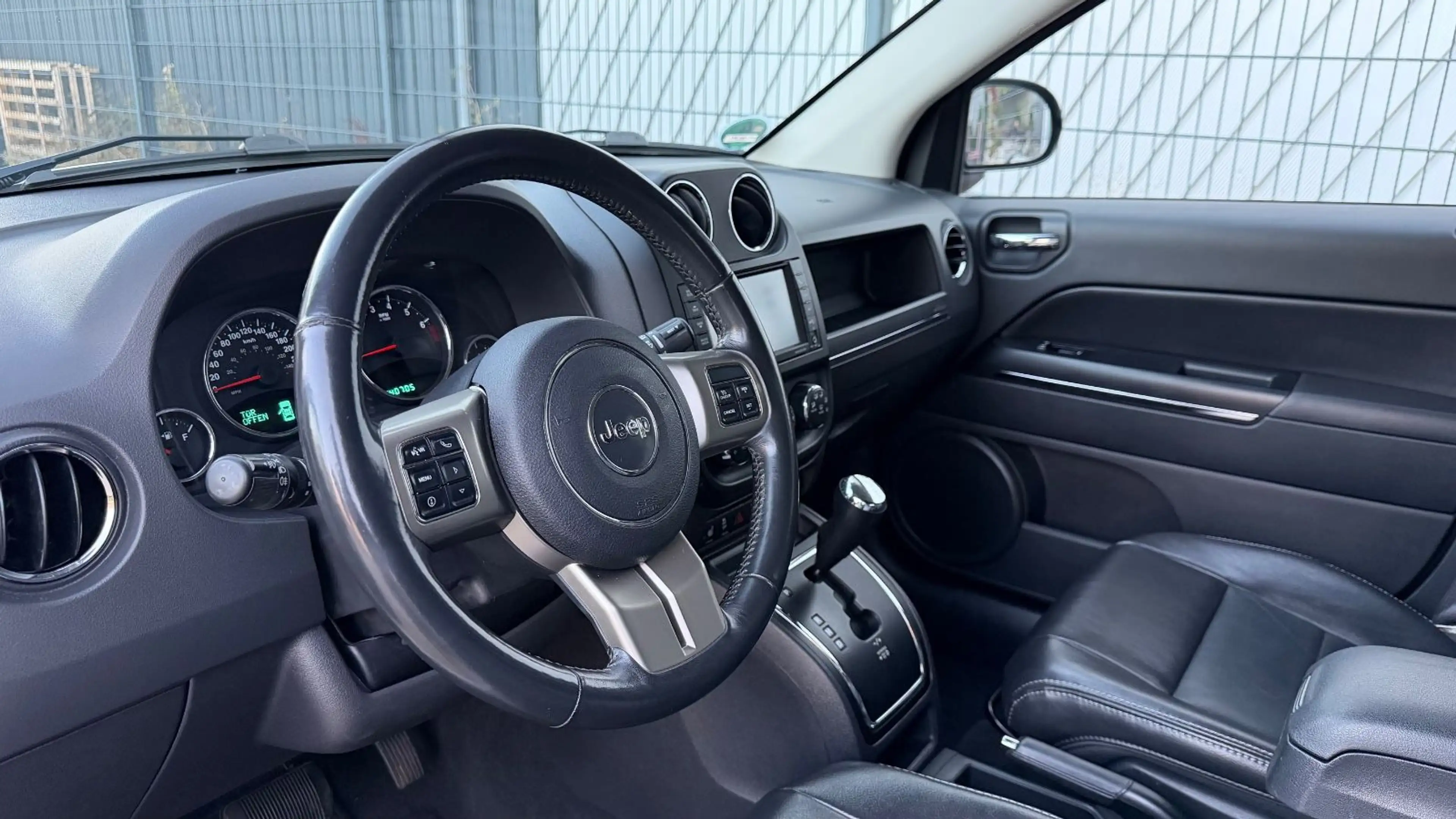 Jeep Compass Limited 4x4 2.4 AUTOMATIK TÜV,LEDER,NAVI — photo 11
