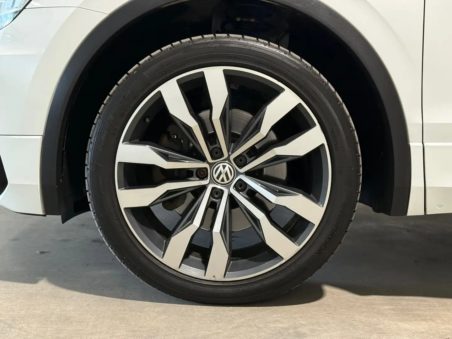 Volkswagen Tiguan 2.0 TSI 4Motion 3xR-line DSG 2017 NAVI CARPLAY Blanc - 2