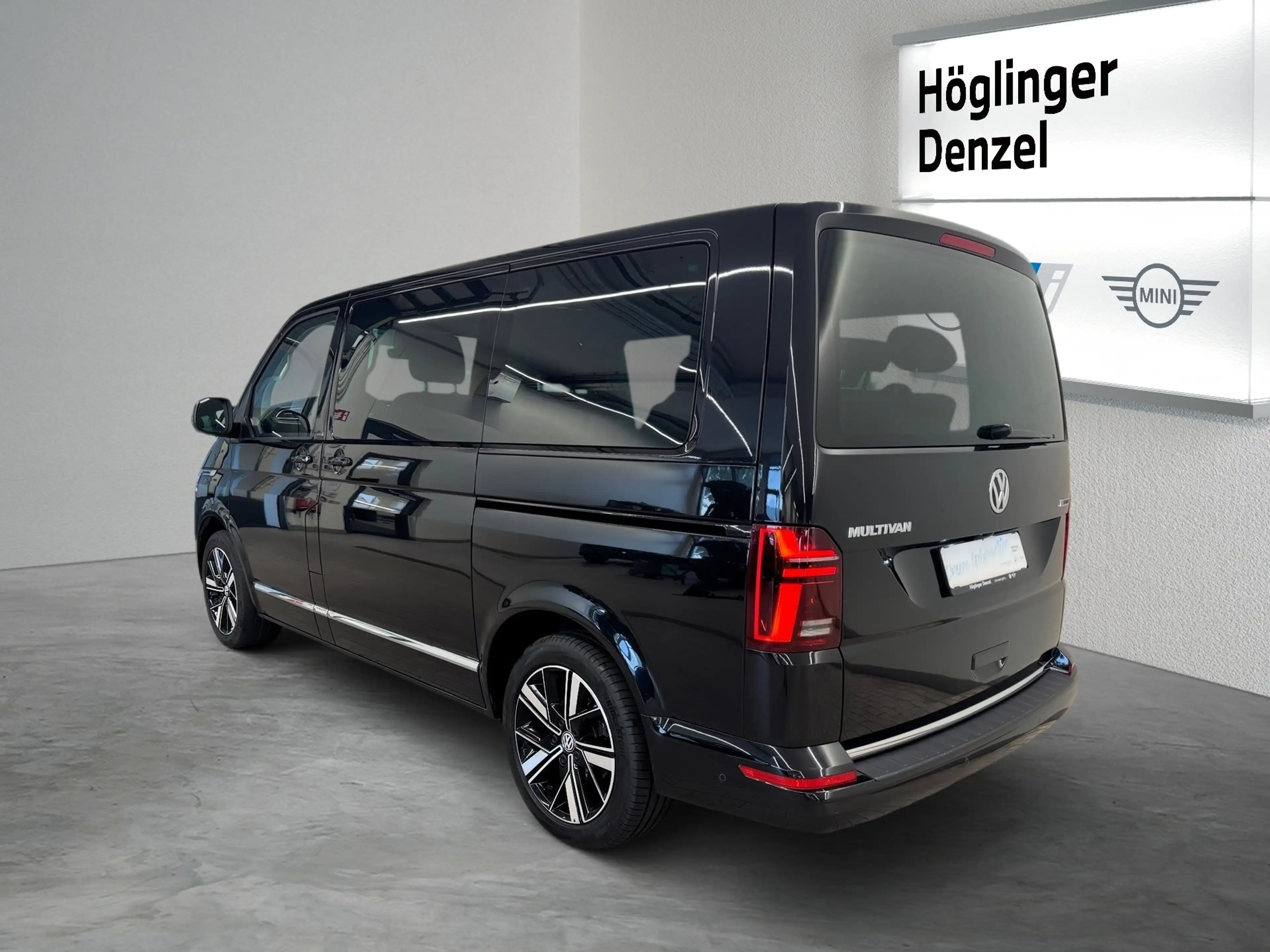Volkswagen LT Multivan Cruise 2,0 TDI 4Motion DSG — photo 9