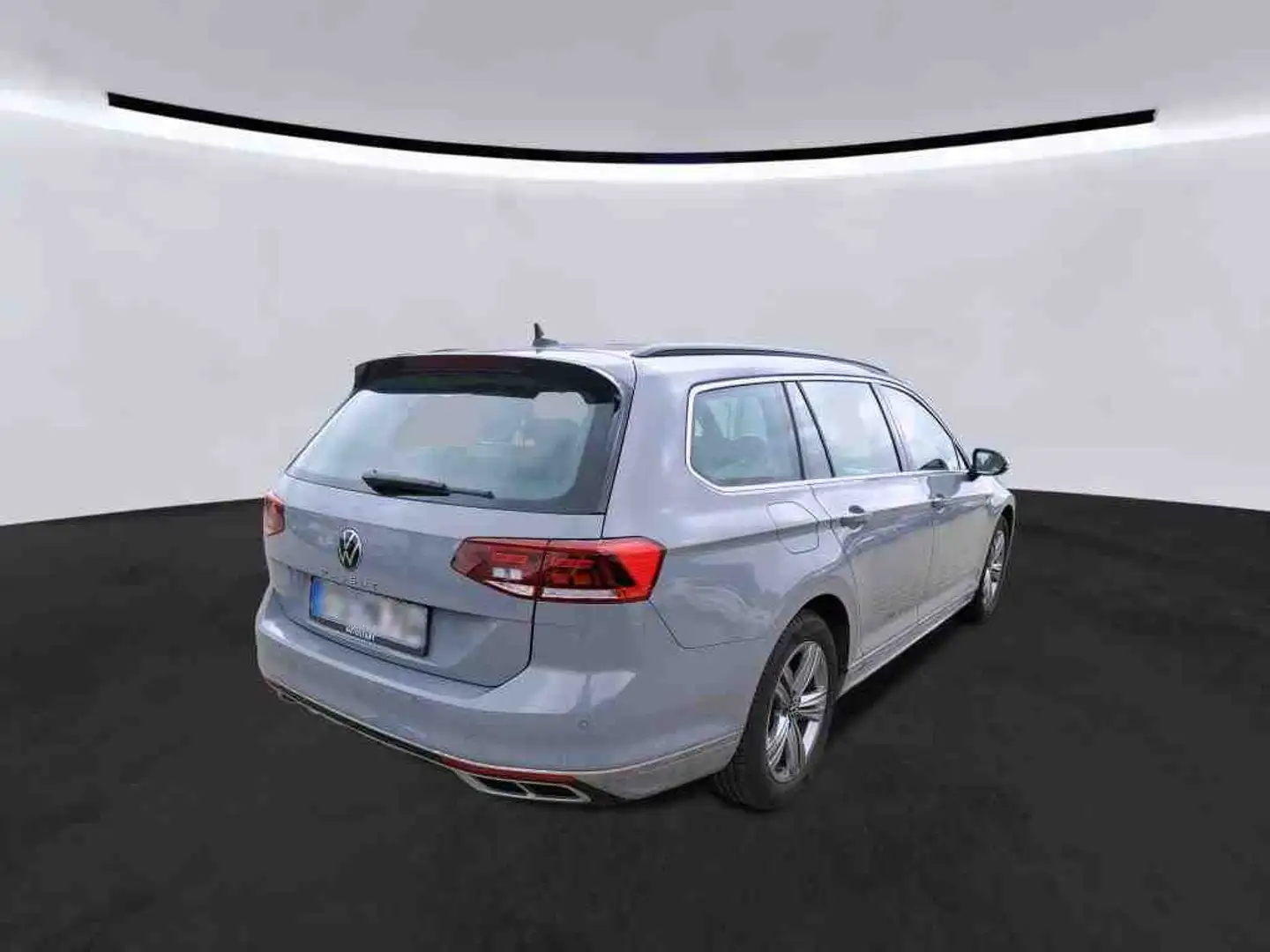 Volkswagen Passat Variant R-Line 1.5 TSI / Navi, AHK, LED Grau - 2