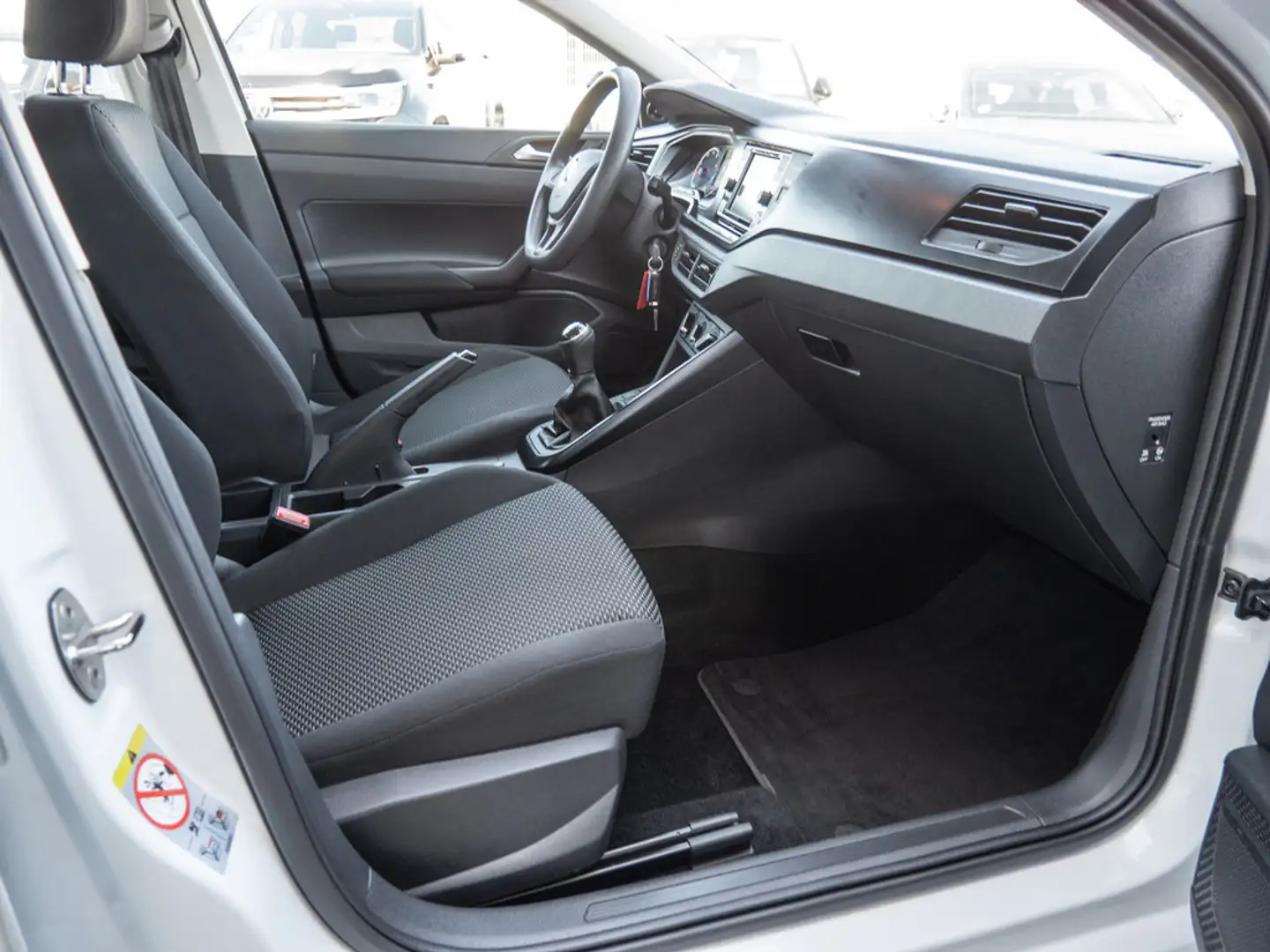 Volkswagen Polo 1.0 Trendline KLIMA SITZHEIZUNG Weiß - 2