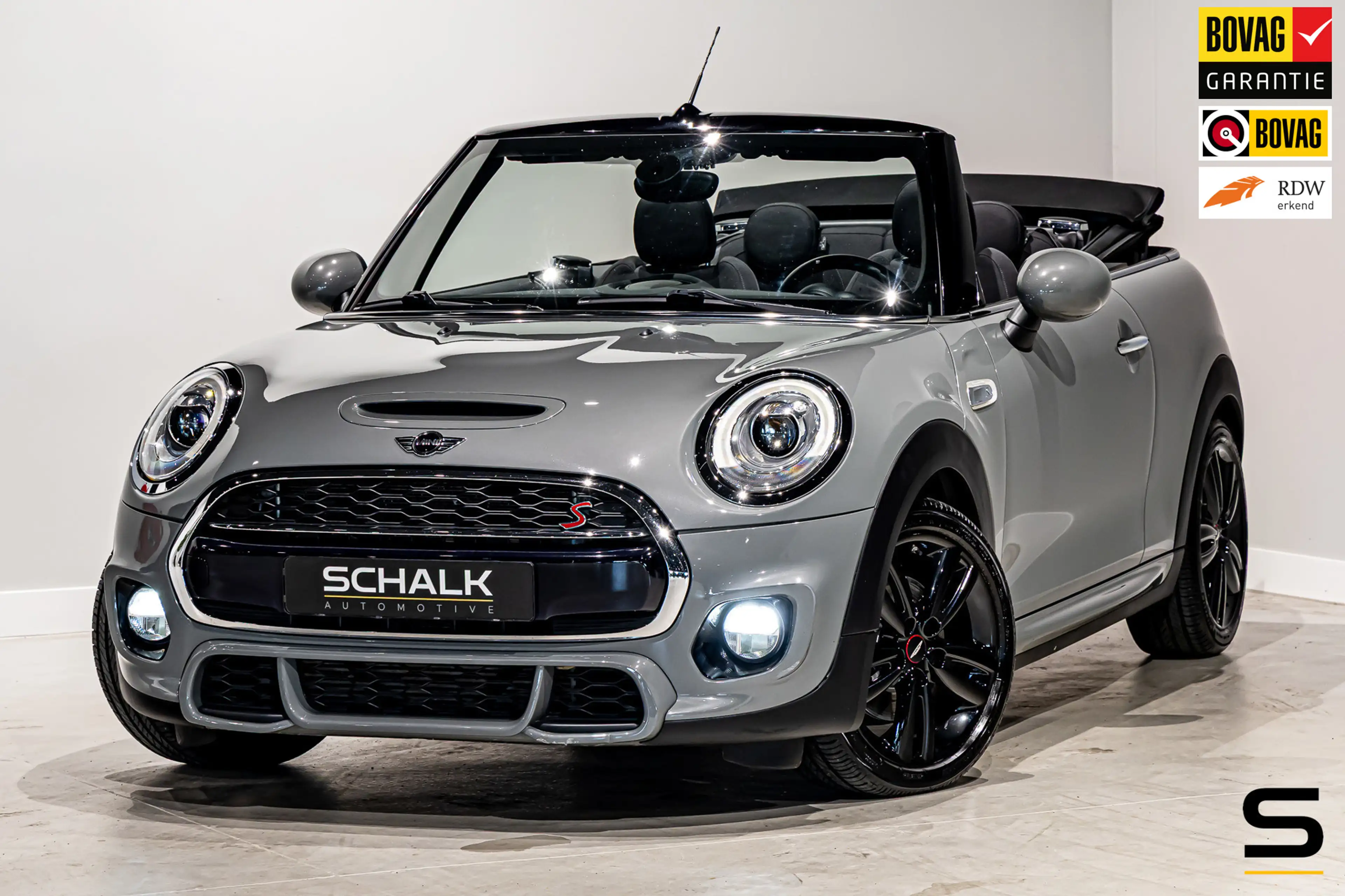 MINI Cooper S Cabrio 2.0 Chili Serious Business|JCW|Stoelverwarming