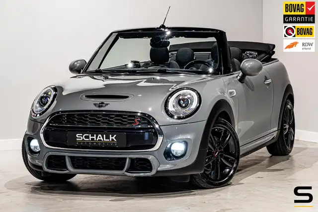 MINI Cooper S Cabrio 2.0 Chili Serious Business|JCW|Stoelverwarming