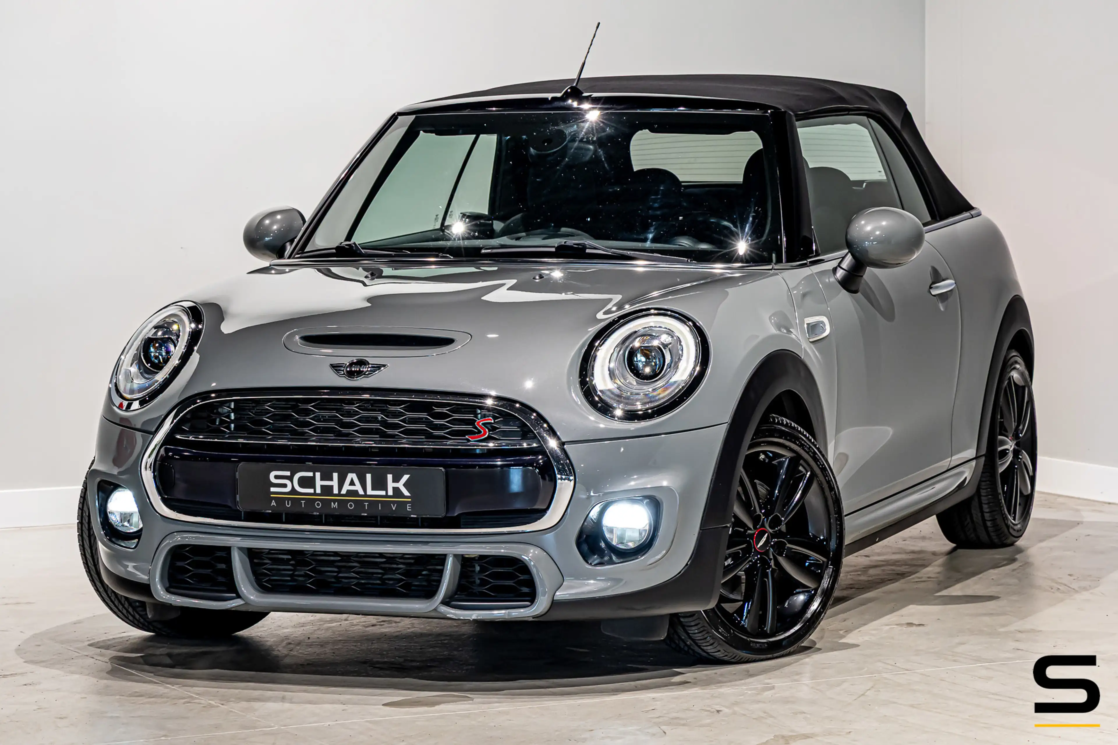 MINI Cooper S Cabrio 2.0 Chili Serious Business|JCW|Stoelverwarming — photo 6