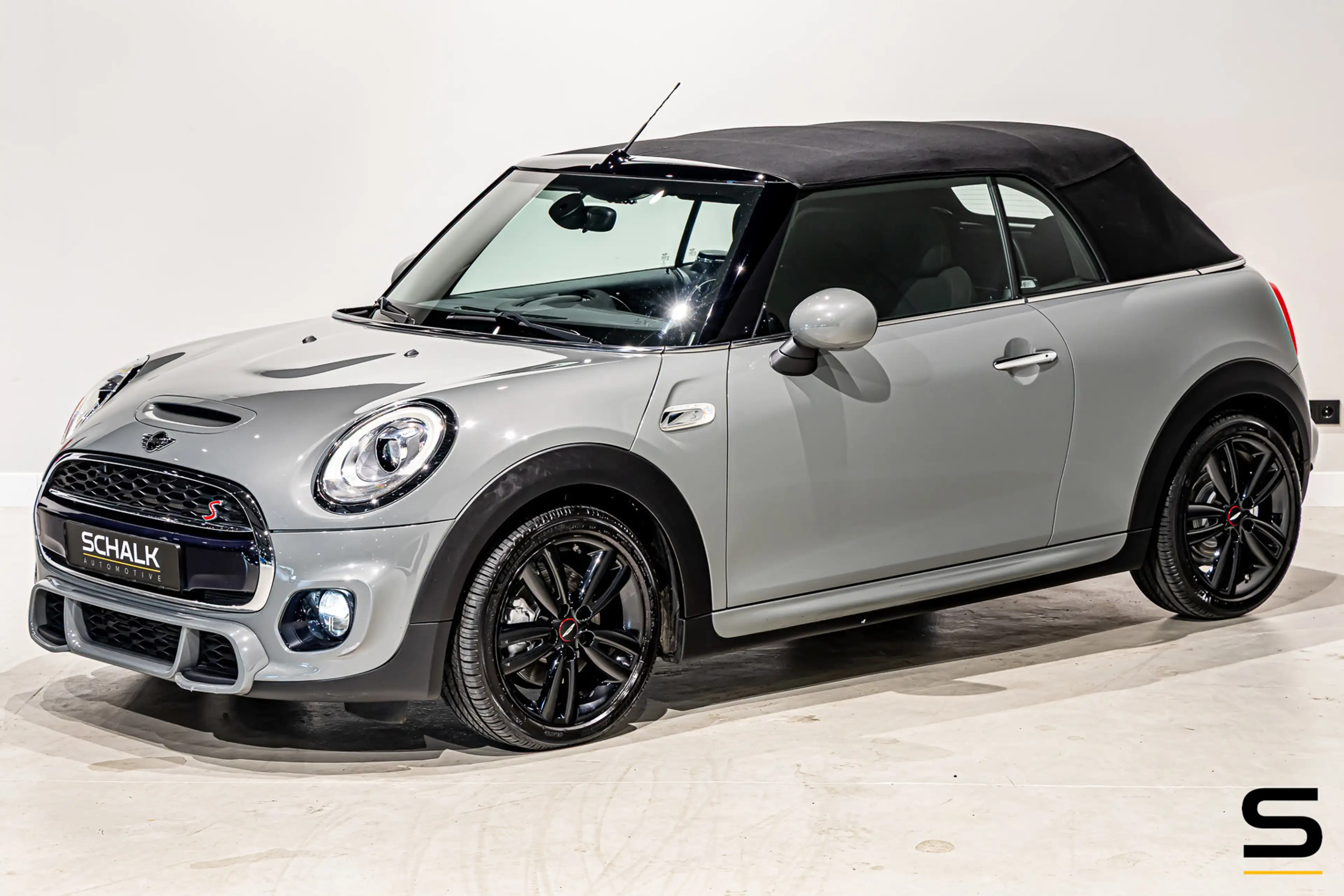 MINI Cooper S Cabrio 2.0 Chili Serious Business|JCW|Stoelverwarming — photo 9