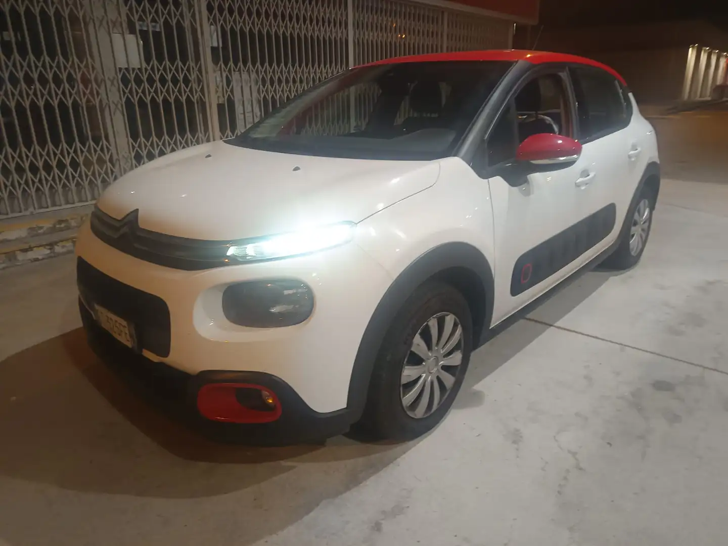 Citroen C3 1.6 bluehdi Monna Lisa (exclusive) s&s 100cv my16 - 1