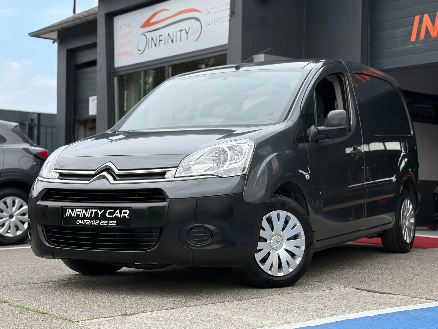 Citroen Berlingo 1.6 HDi Court Fresh Gris - 2