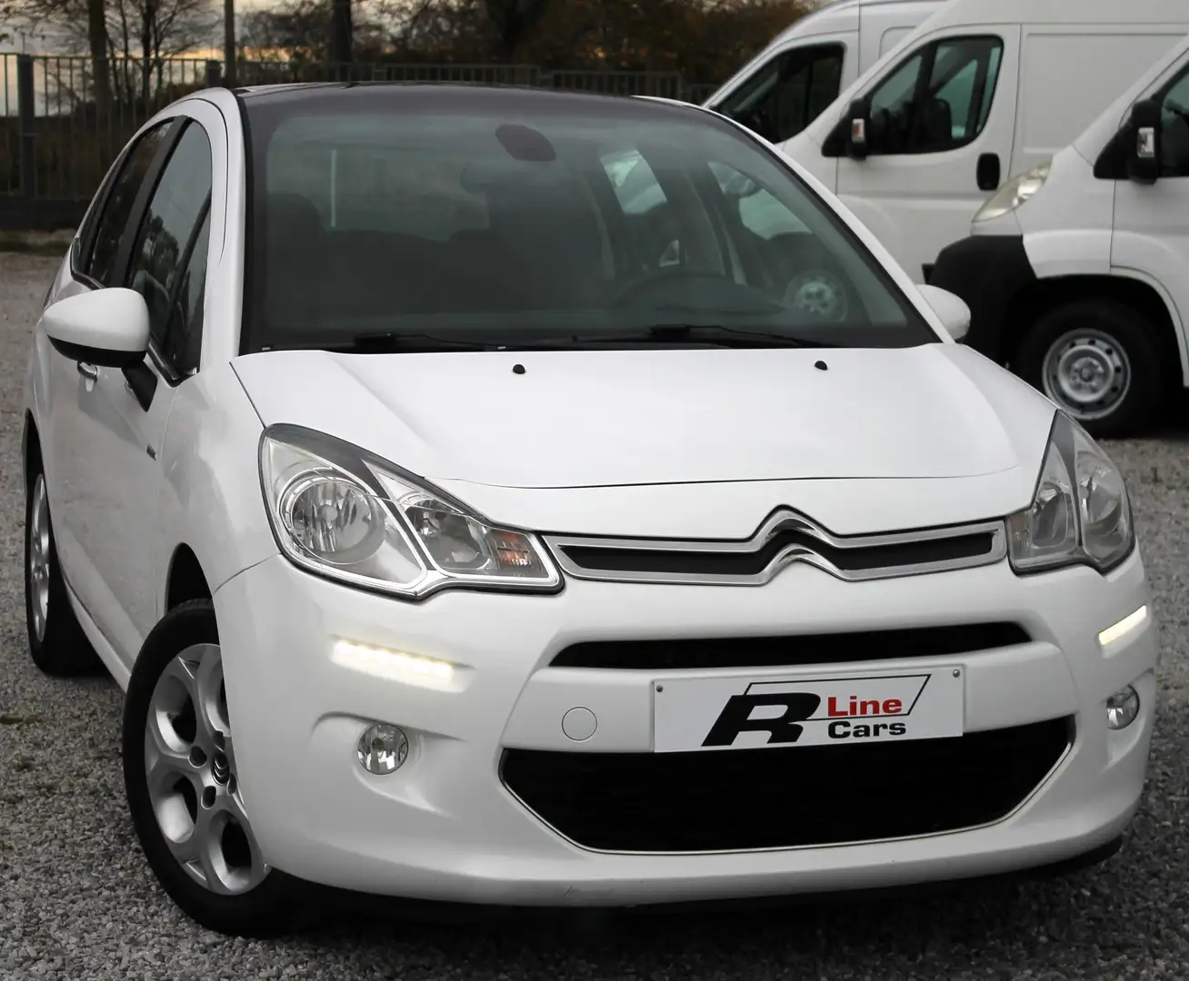 Citroen C3 1.2 EXCLUSIVE S LED CLIMATISATION TOIT PANO JTS Wit - 2