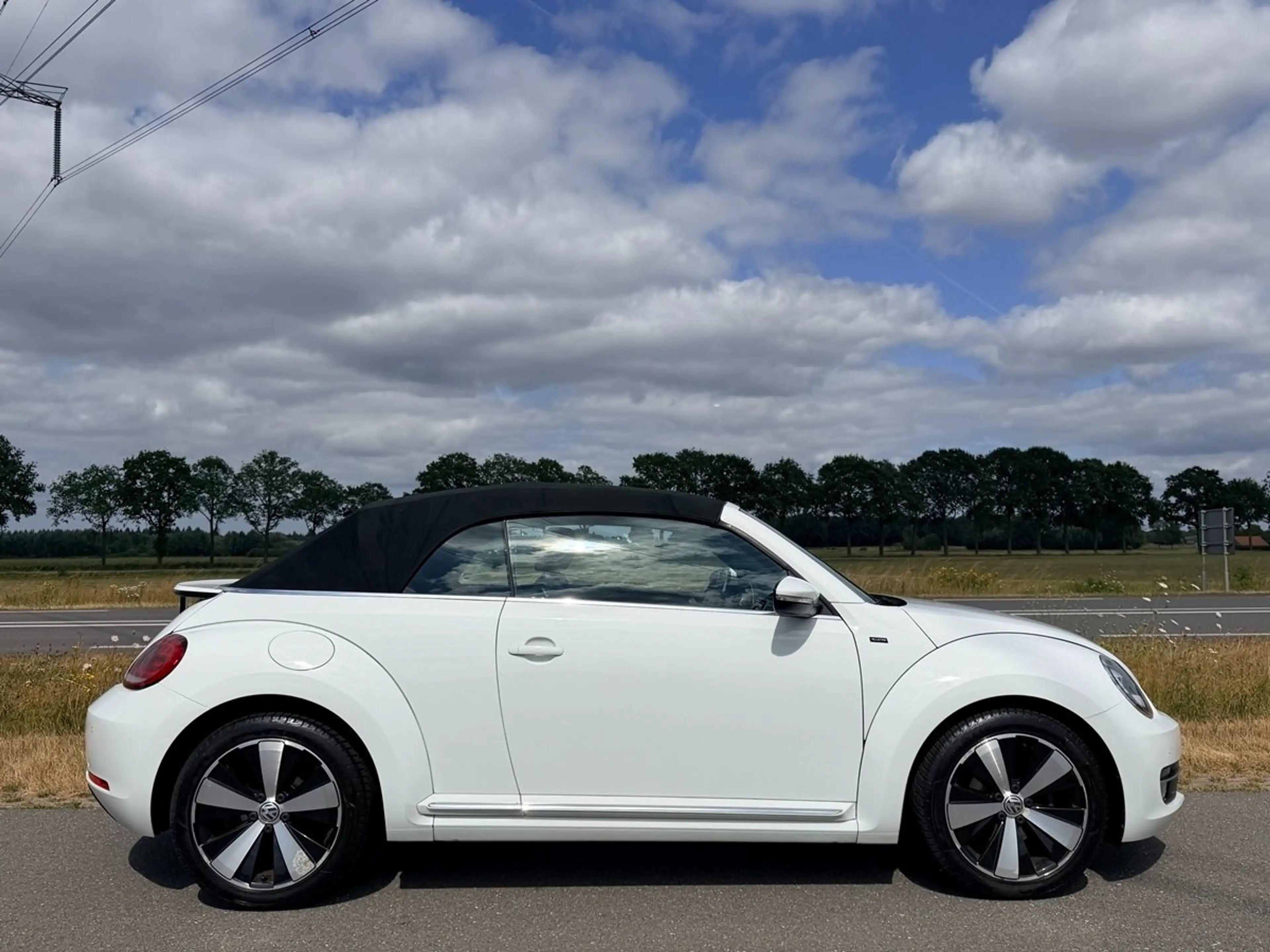 Volkswagen Beetle Cabrio 1.2 TSI Design Aut., Xenon/LED, Cruise, ECC — photo 7