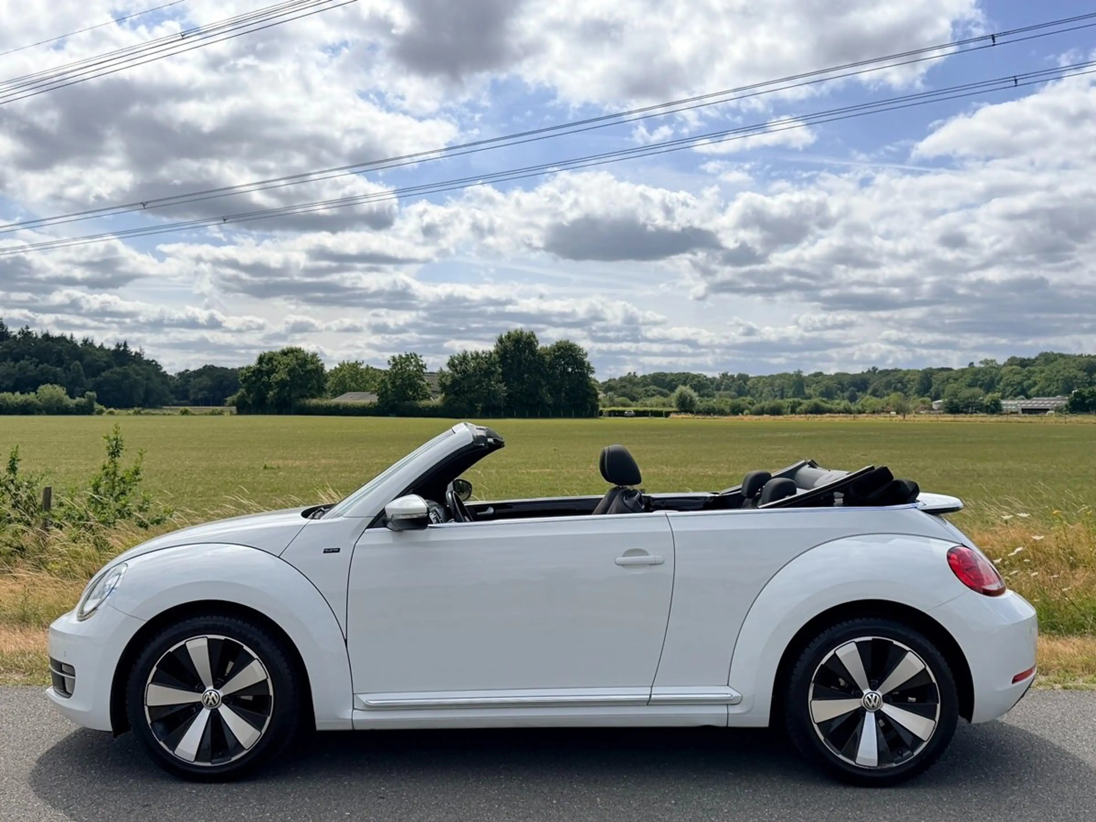 Volkswagen Beetle Cabrio 1.2 TSI Design Aut., Xenon/LED, Cruise, ECC — photo 3