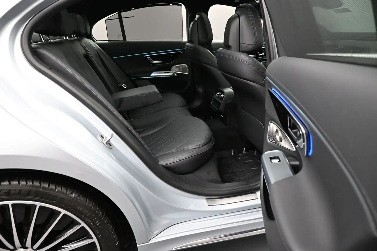 Mercedes-Benz E-Class fotografie Mercedes-Benz E-Class