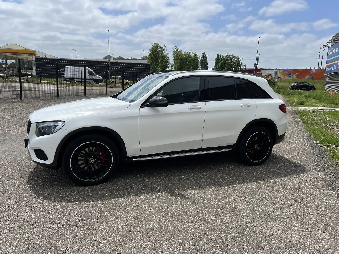 Mercedes-Benz GLC 220 220D 4 Matic Wit - 2