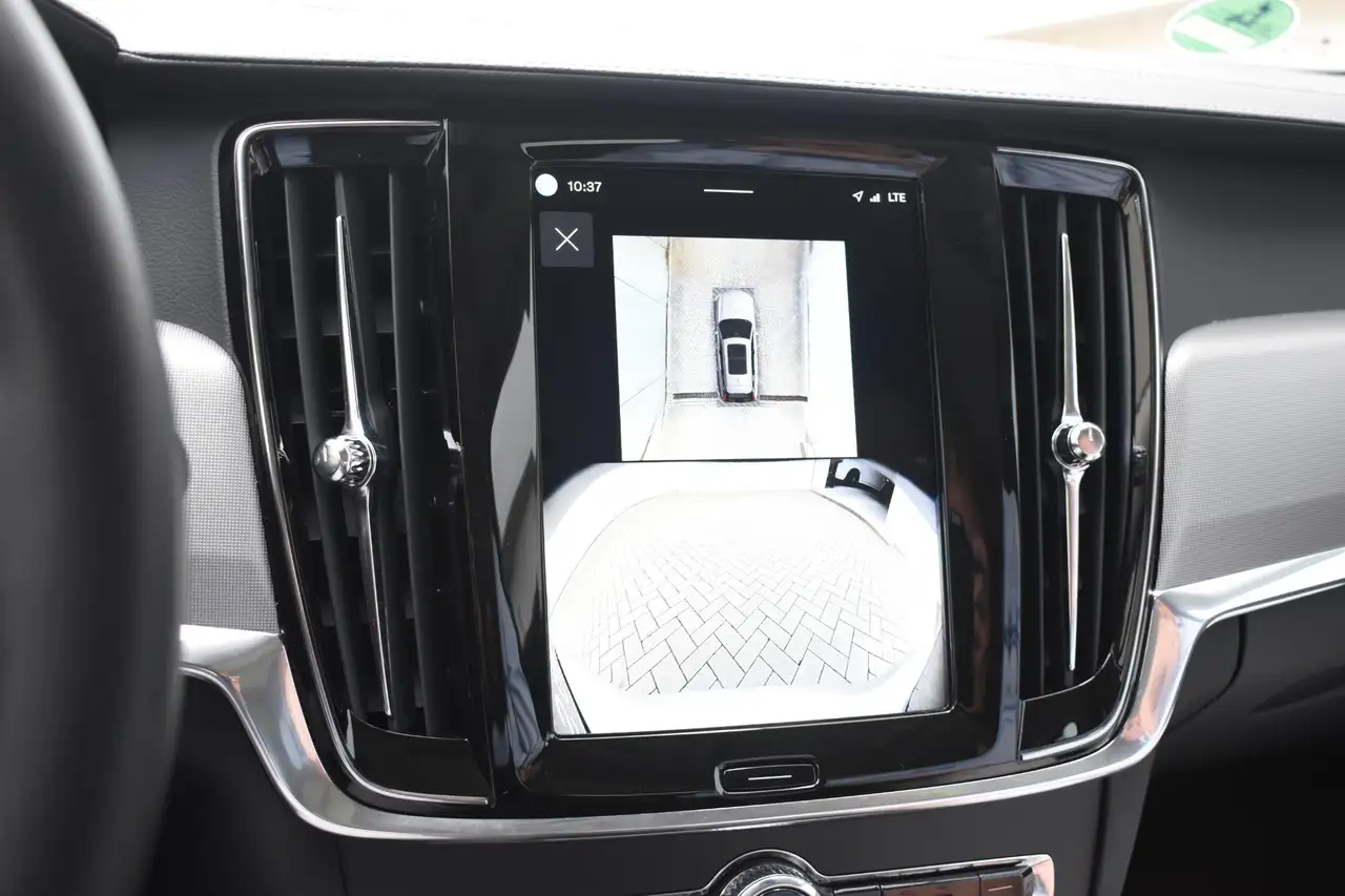 Volvo V90 T8 455PK Plug-in hybrid AWD Ultra Dark / Adaptive, миниатюра 30
