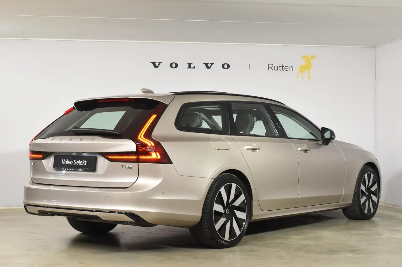 Volvo V90 T8 455PK Plug-in hybrid AWD Ultra Dark / Adaptive, миниатюра 4