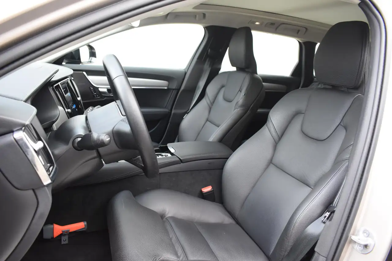 Volvo V90 T8 455PK Plug-in hybrid AWD Ultra Dark / Adaptive, миниатюра 18