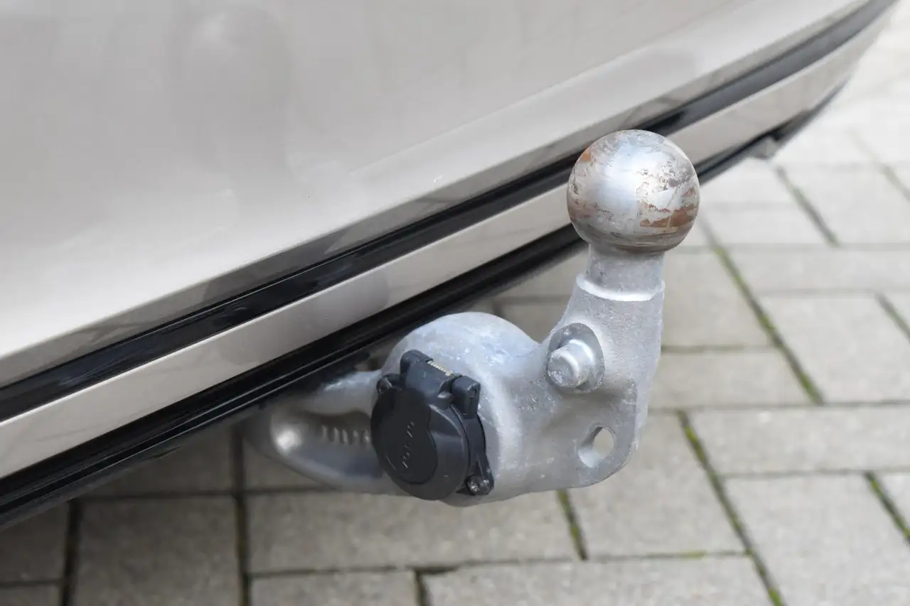 Volvo V90 T8 455PK Plug-in hybrid AWD Ultra Dark / Adaptive, миниатюра 9