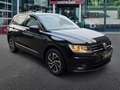 Volkswagen Tiguan 2.0 TDI DSG COMFORTLINE TREKHAAK/PDC/ACC/STOELVERW Schwarz - thumbnail 3