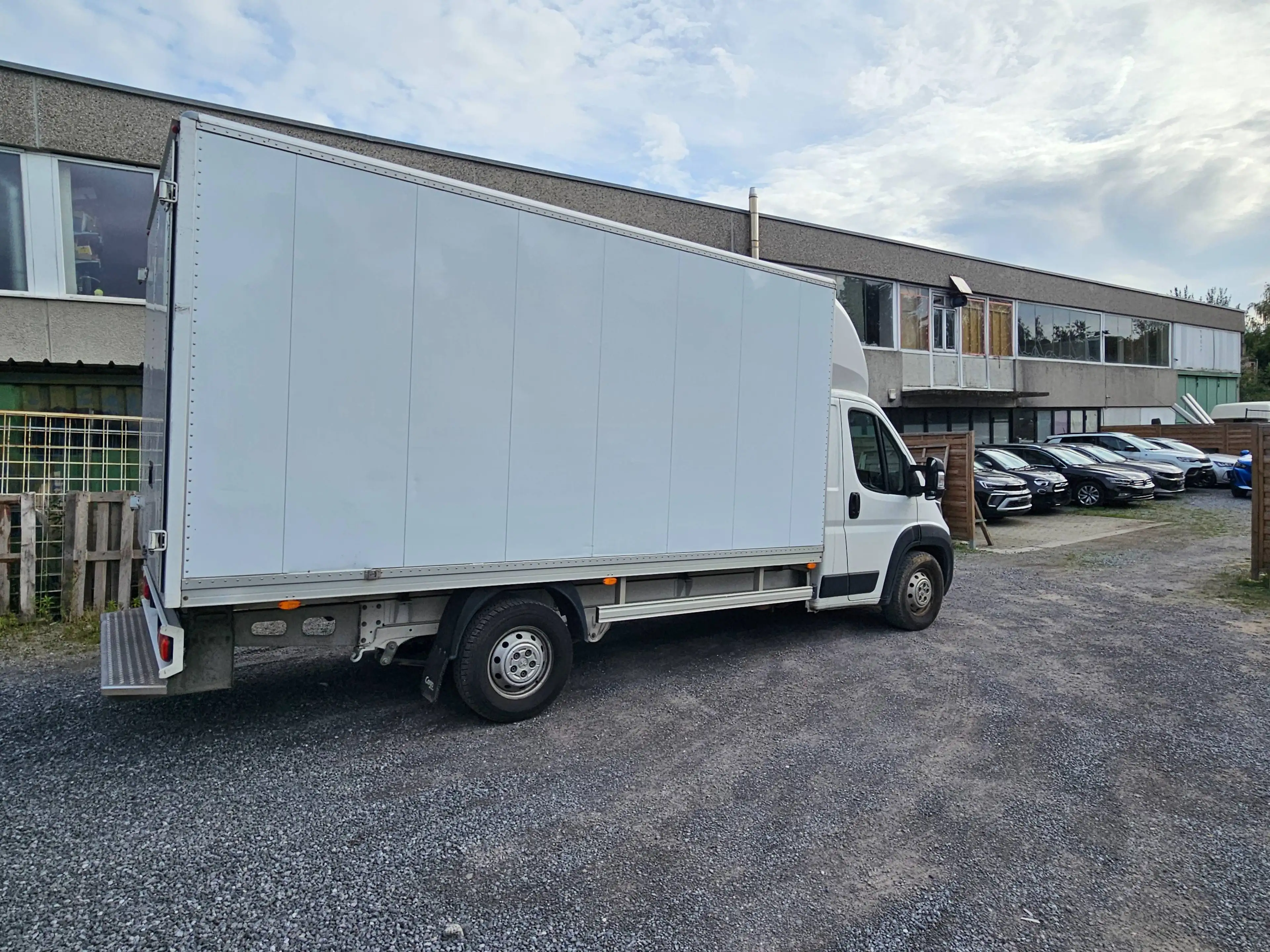 Peugeot Boxer 2.2 BlueHDi cabine — photo 7