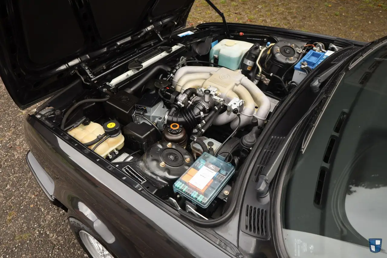BMW 320i Cabriolet, foto 3