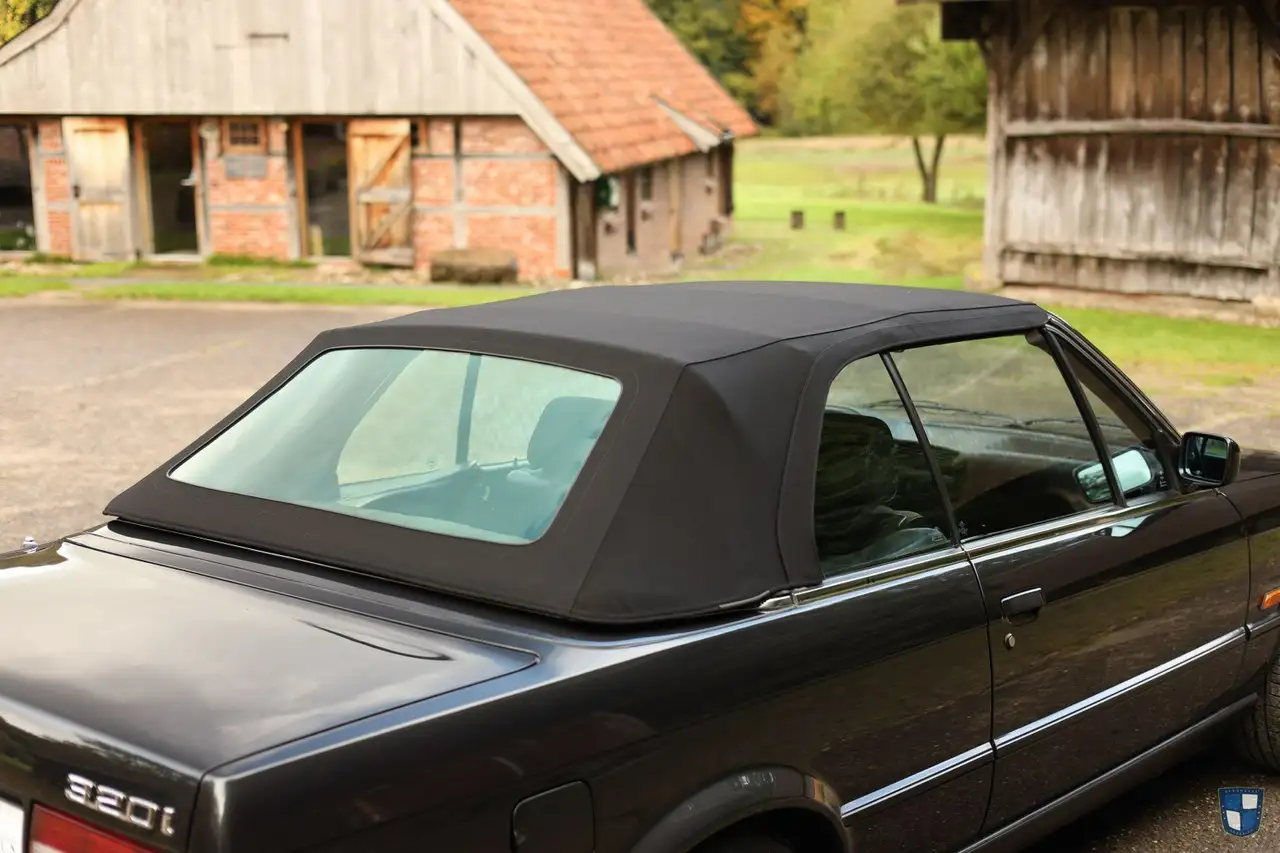 BMW 320i Cabriolet, foto 11