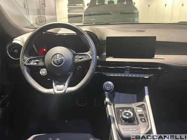 Alfa Romeo Tonale view 13