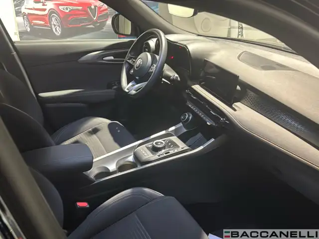 Alfa Romeo Tonale view 14
