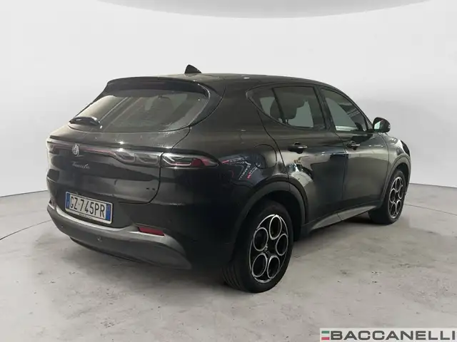 Alfa Romeo Tonale view 5