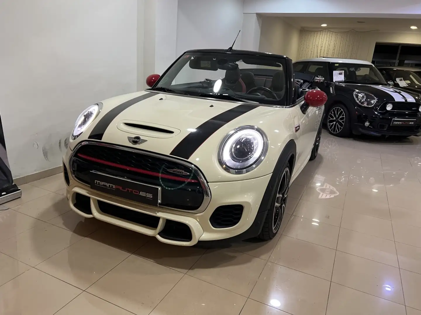 MINI John Cooper Works Cabrio Aut. Beżowy - 2