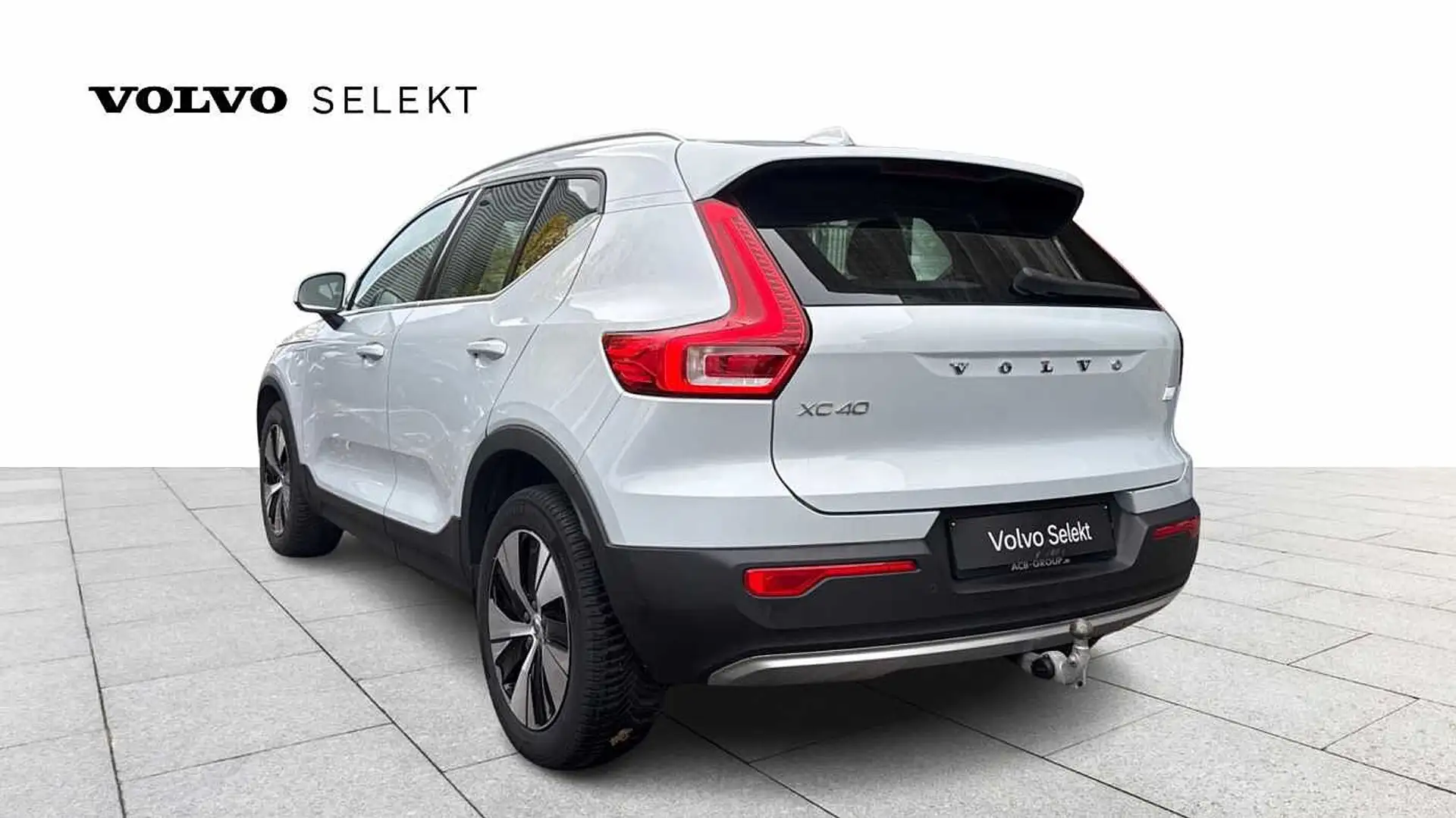 Volvo XC40 Recharge Inscription , T5 plug in hybrid Zilver - 2