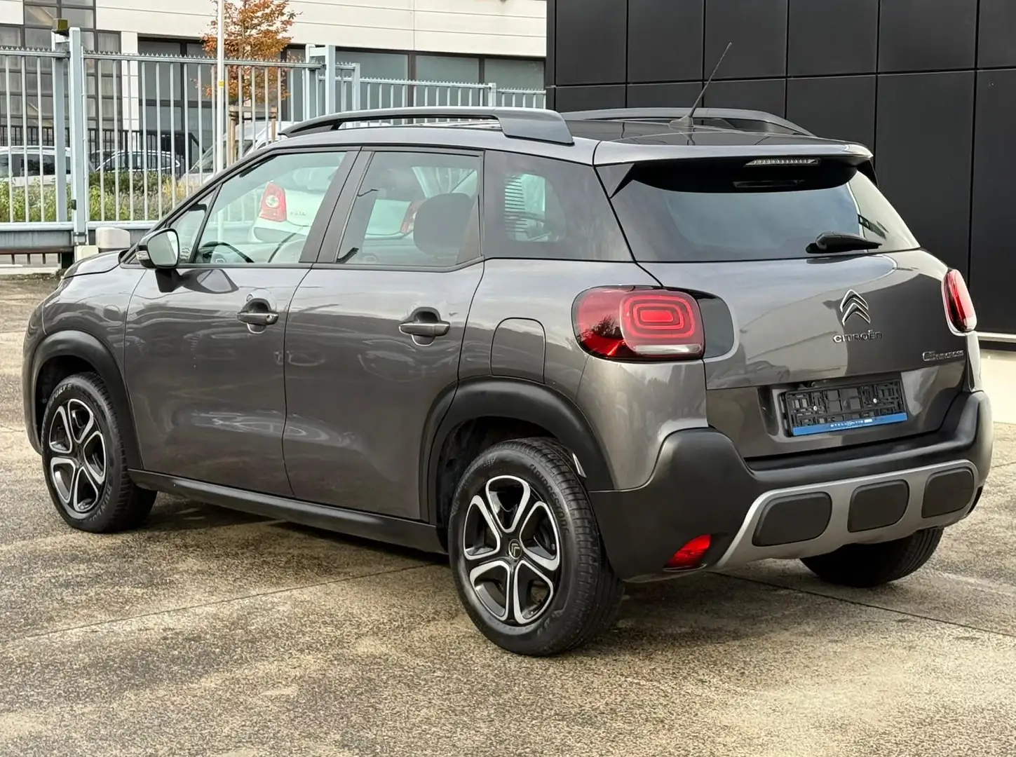 Citroen C3 Aircross 1.2 ESSENCE - AIRCO - CONTRÔLE TECHNIQUE OK Gris - 2