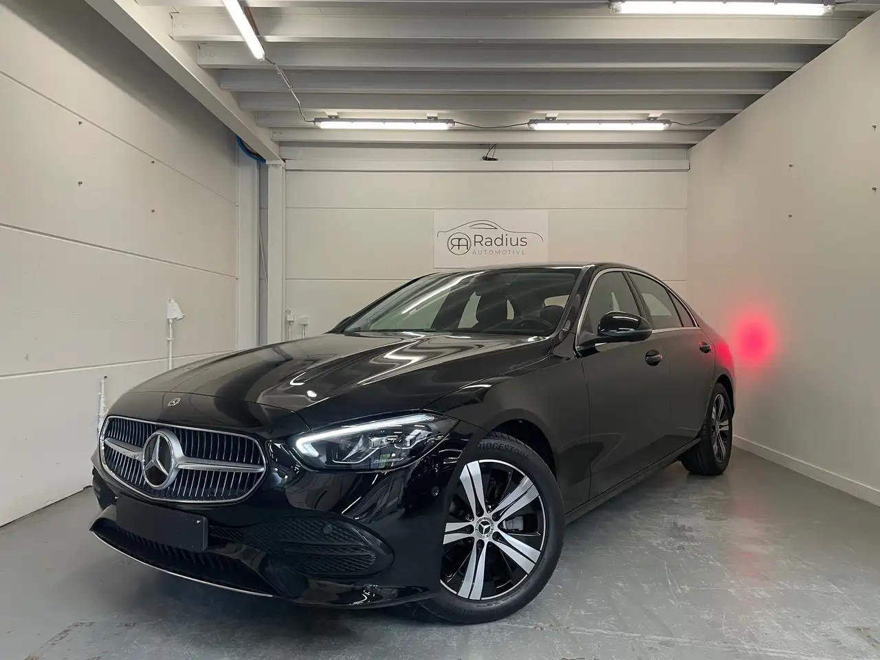 Mercedes-Benz C 180