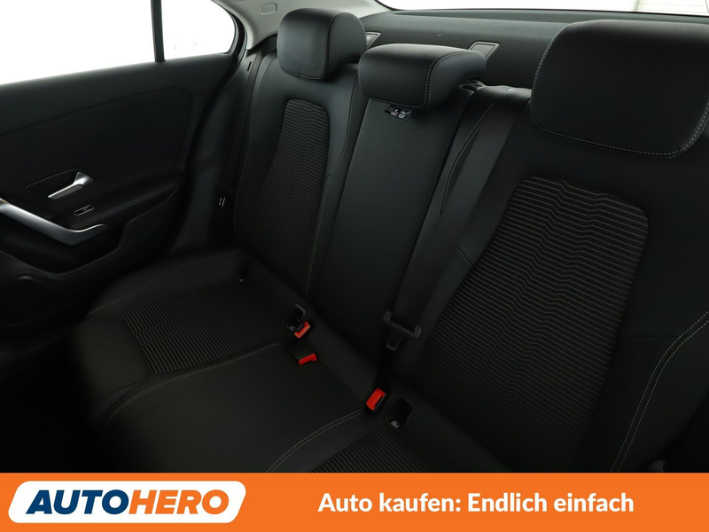 Mercedes-Benz A 200 A 200 Progressive Aut.*NAVI*LED*TEMPO*CAM*PDC*SHZ* — photo 14