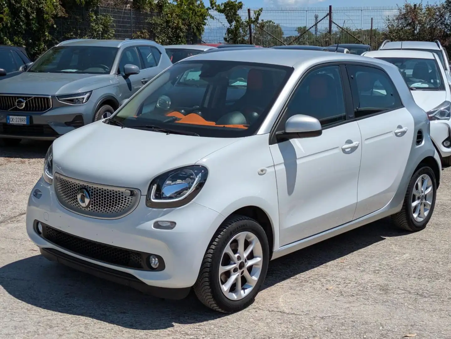 smart forFour 1.0cc 71cv CRUISE CONTROL SENS LUCE/PIOGGIA CERCHI bijela - 2