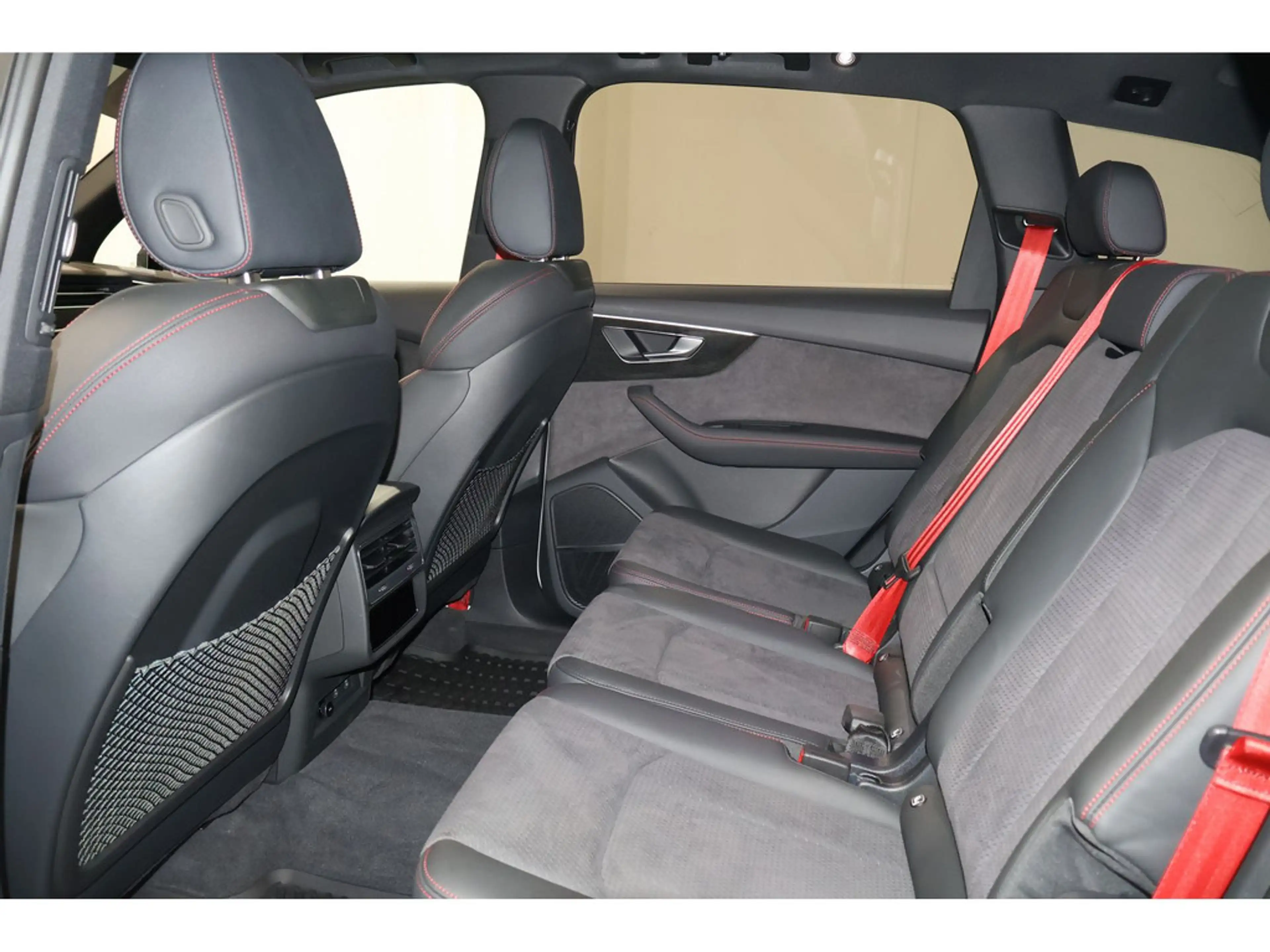 Audi Q7 TDI quattro S line business Pano*Matrix*Head-Up * — photo 14