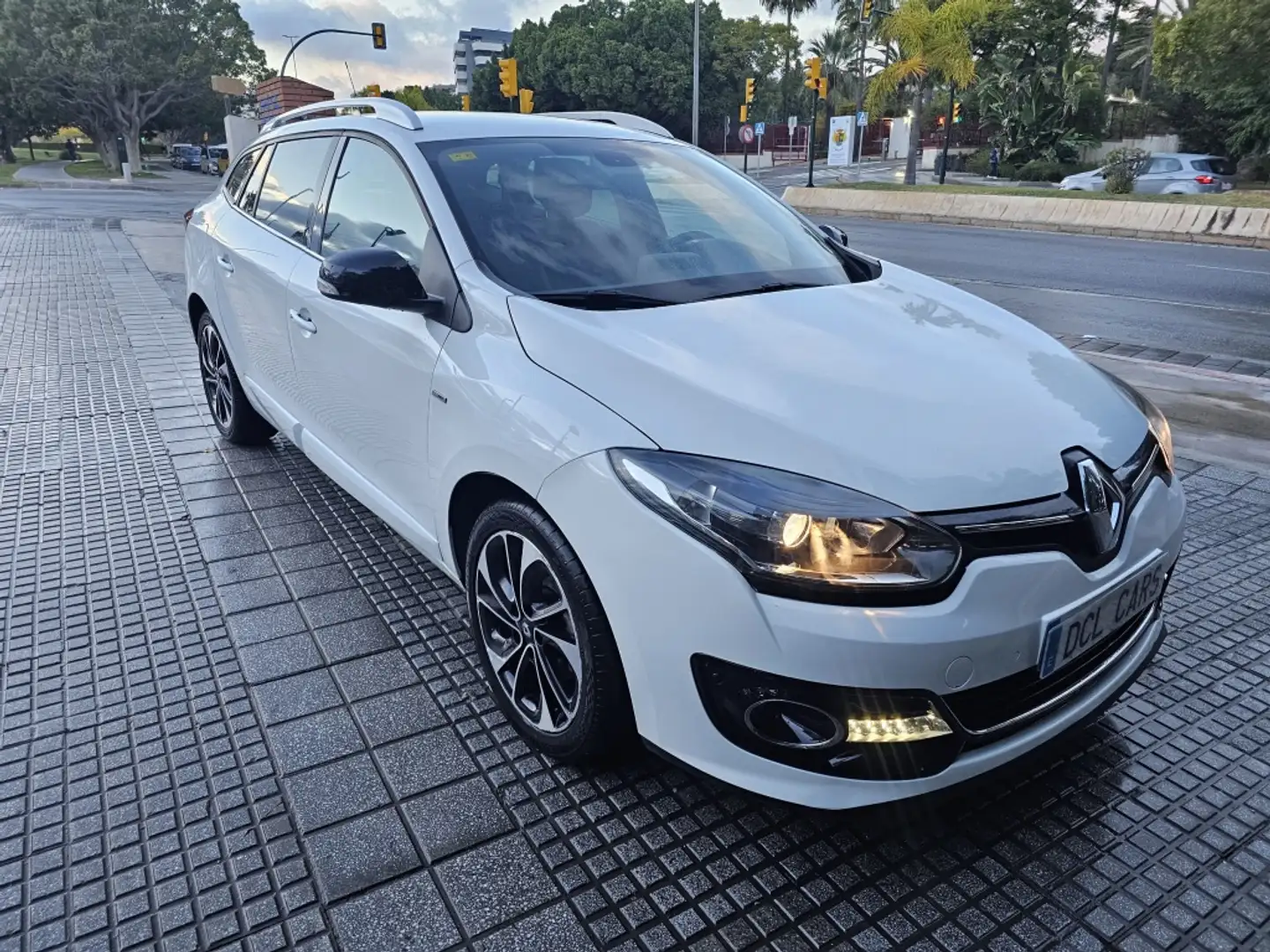 Renault Megane 1.2 TCe Energy GT Line EDC 97kW Blanco - 1