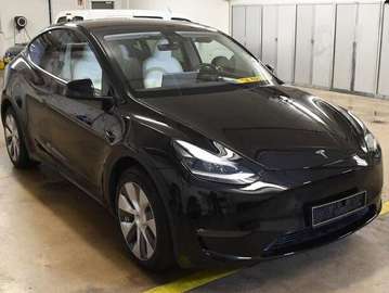 Model Long Range /Dual Motor /AWD