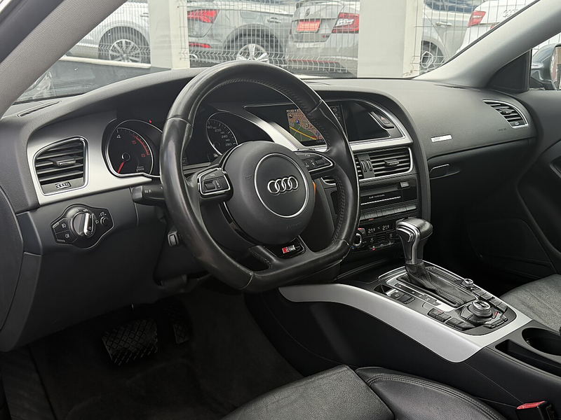 Audi A5 Coupé 2,0 TDI // S-Line // Garantie — photo 2