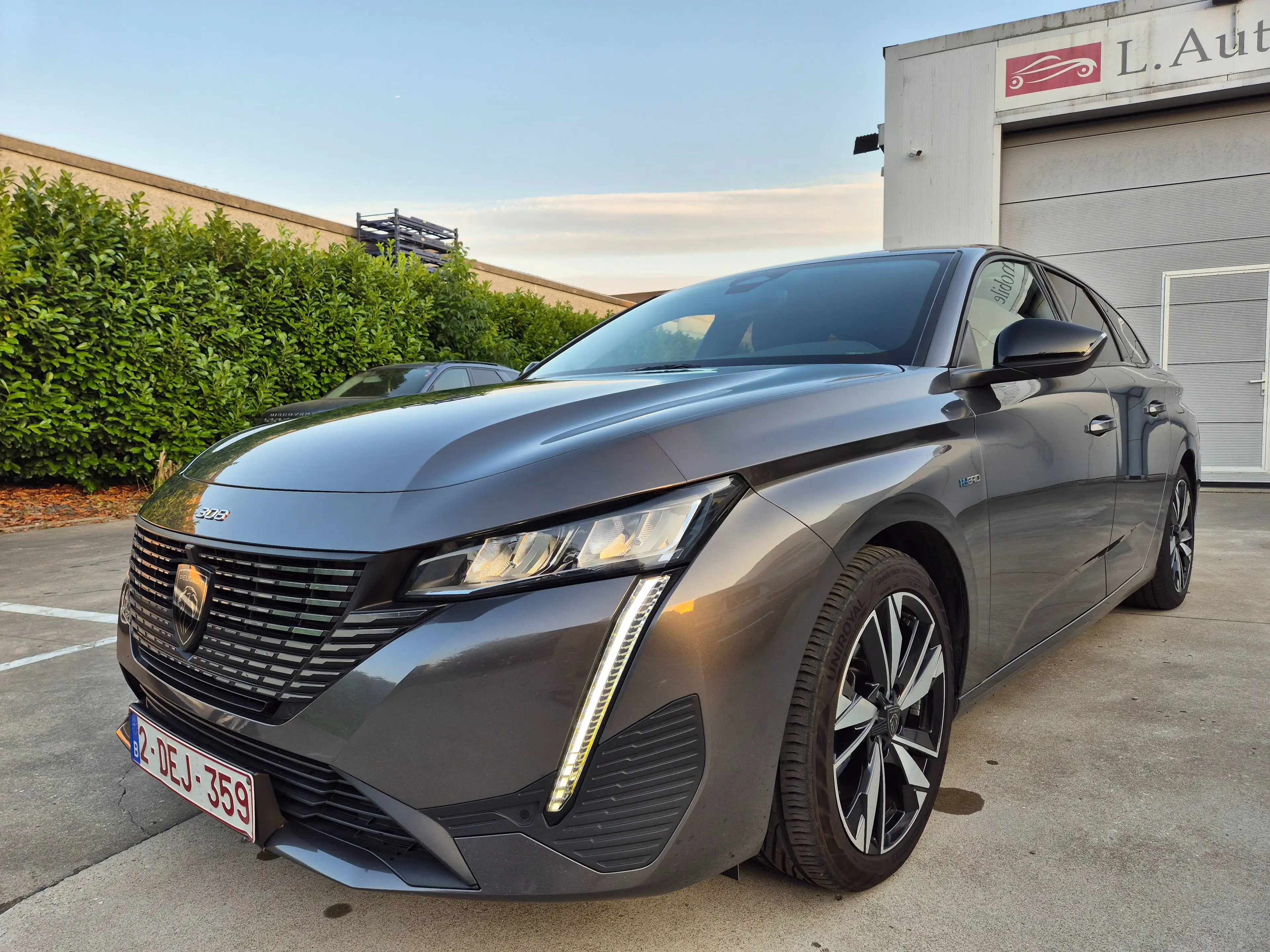 Peugeot 308 SW 1.6 PHEV HYBRID // ALLURE // e-EAT8 // 84.657 KM !! 2023 !! — photo 6