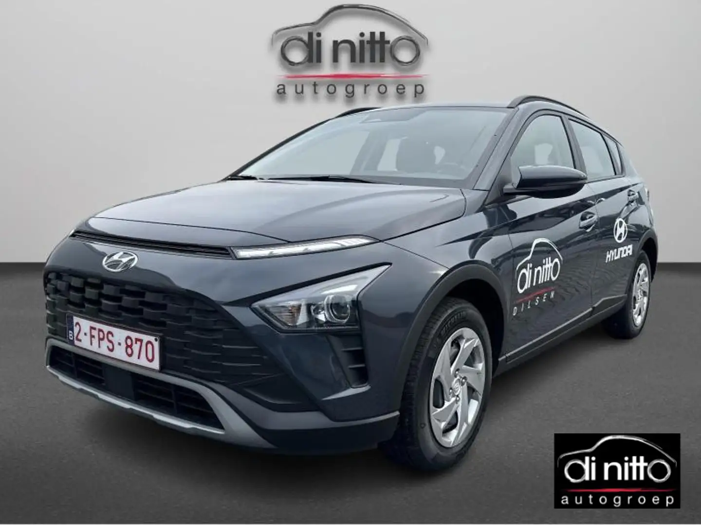 Hyundai BAYON 1.0 T-GDI TWIST 998CC - 3L - 6PK/CV - 7 Gris - 1