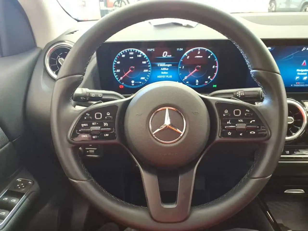 2024 Mercedes-Benz GLA 180 d Kamera*LED*Navi*MBUX*Teilleder*17*DAB, photograph 10